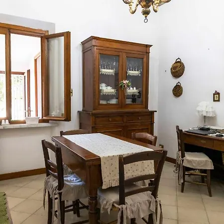 Villa Stile Liberty A Marina Di Pisa